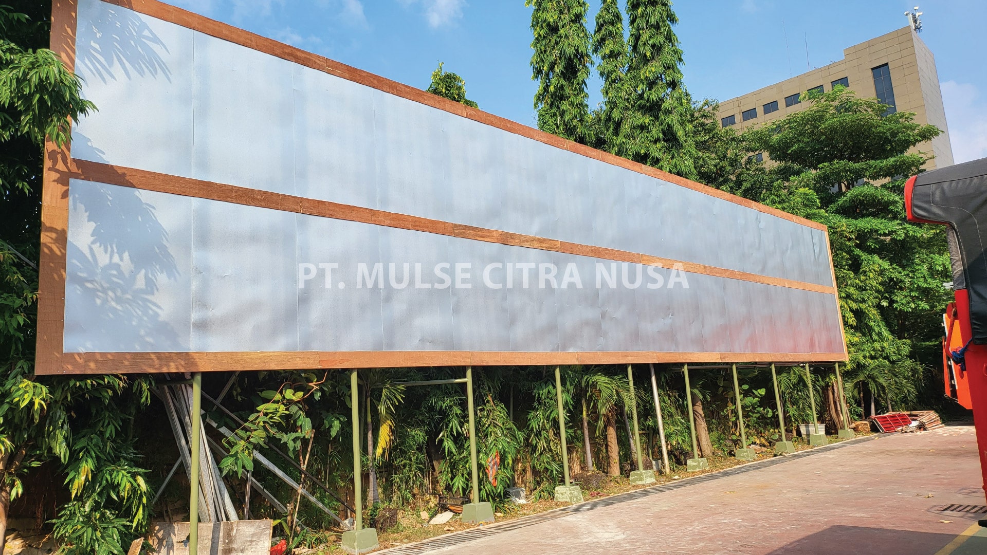 Making a Billboard Frame