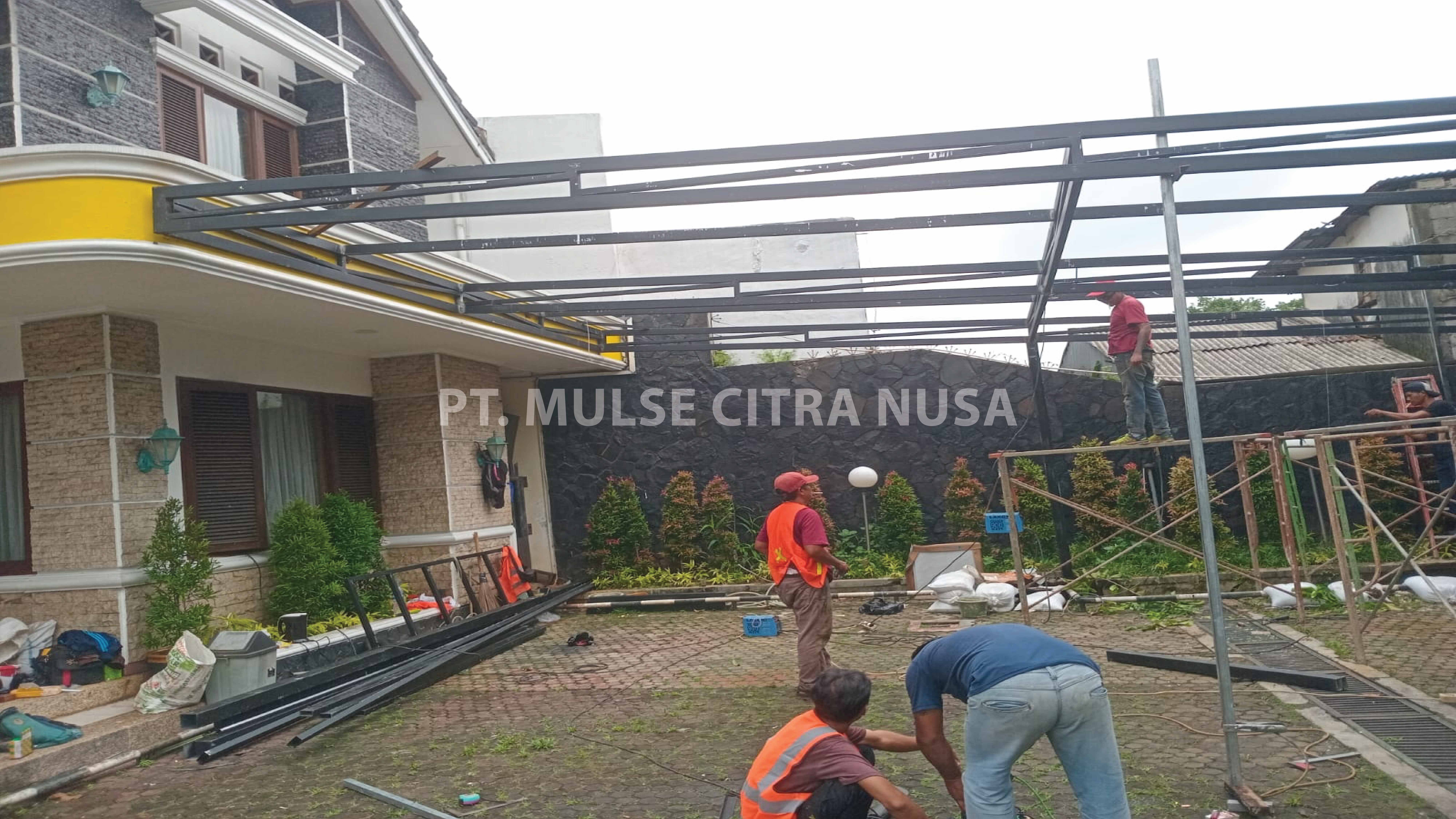 Pemasangan Kanopi Teras
