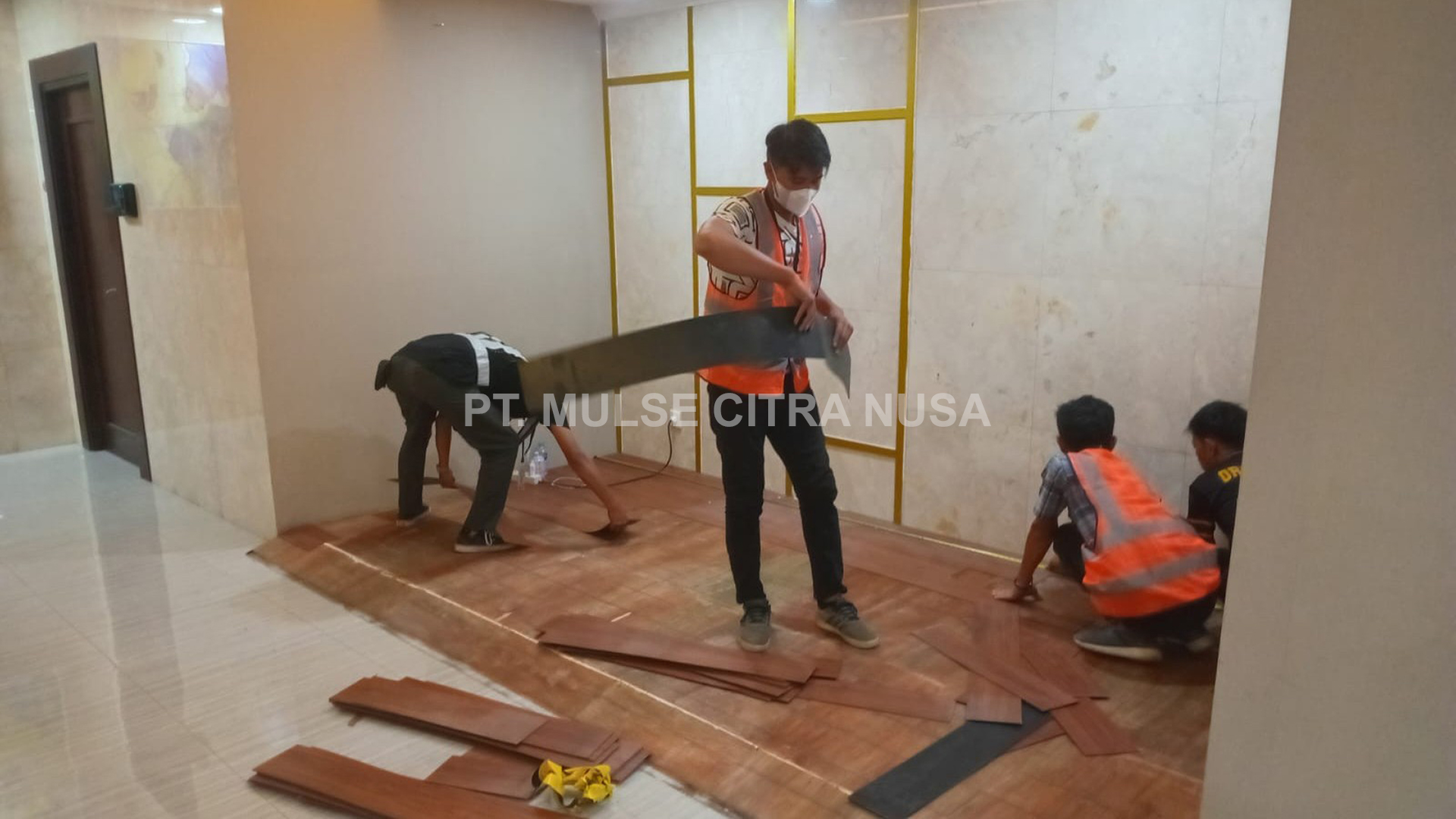 Renovasi Ruang Tunggu Tamu