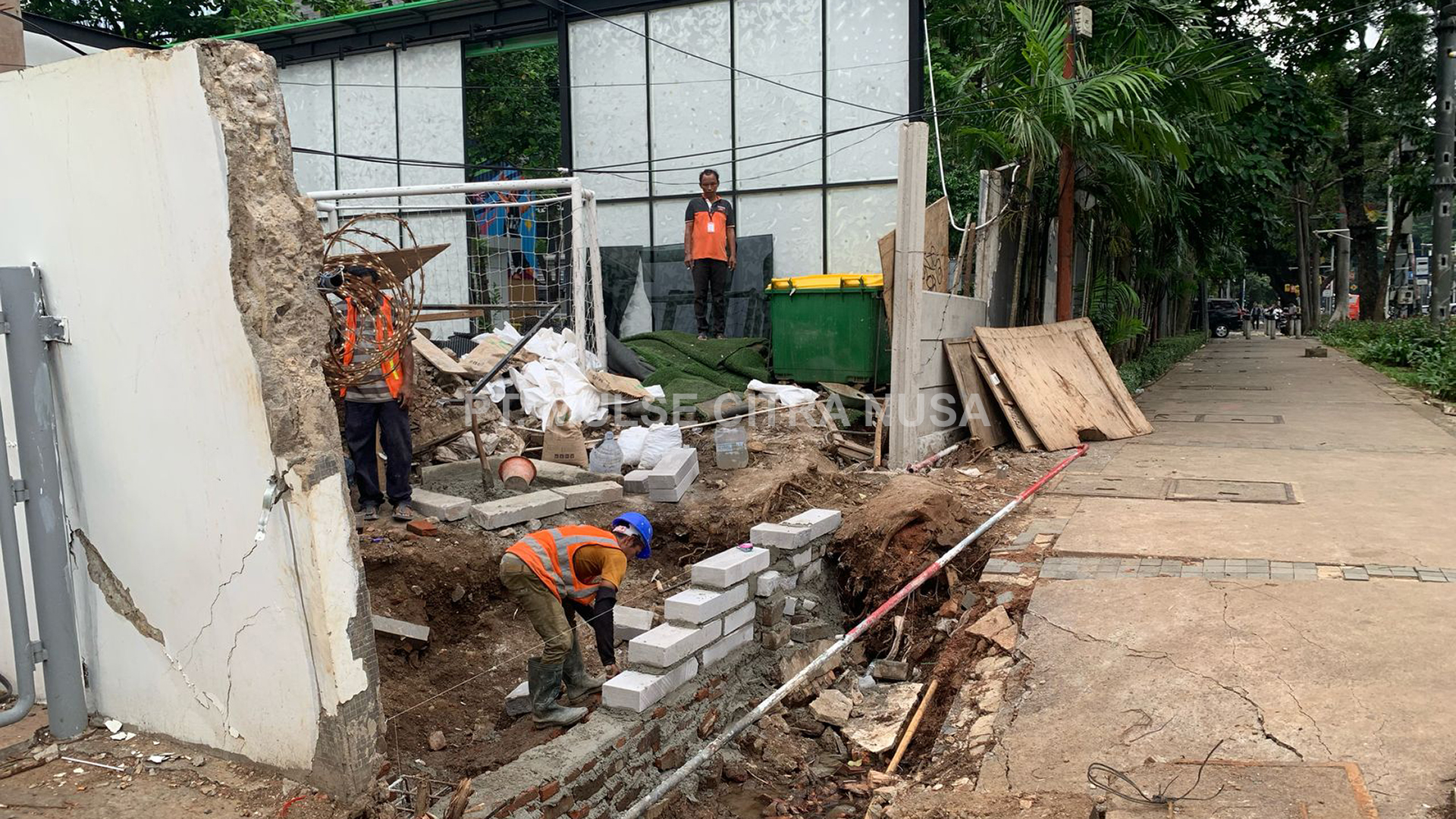 Perbaikan Pagar Precast